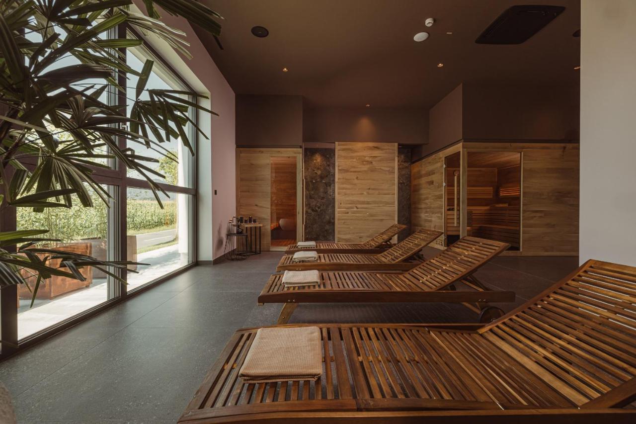 Hotel Grof Vransko Zewnętrze zdjęcie