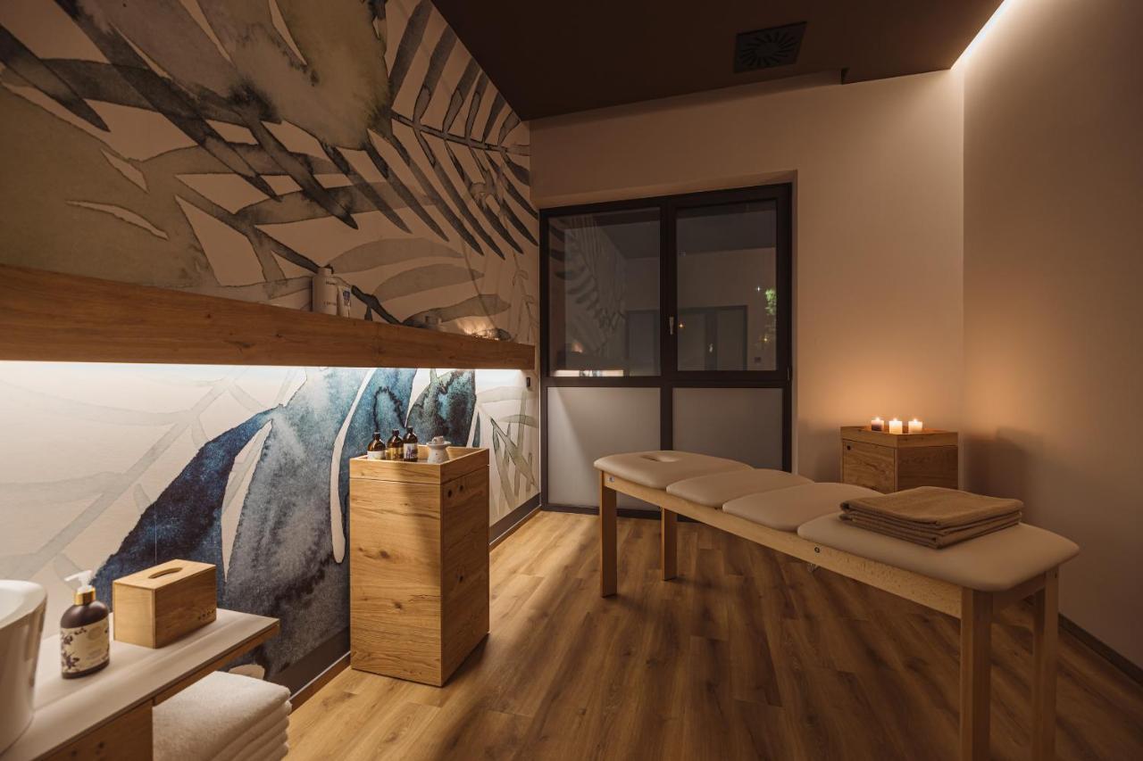 Hotel Grof Vransko Zewnętrze zdjęcie